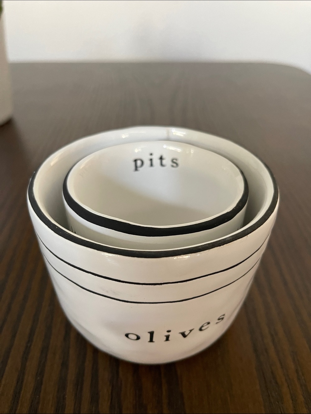 White Olive and Pit Bowls Set - Picture 4 of 5